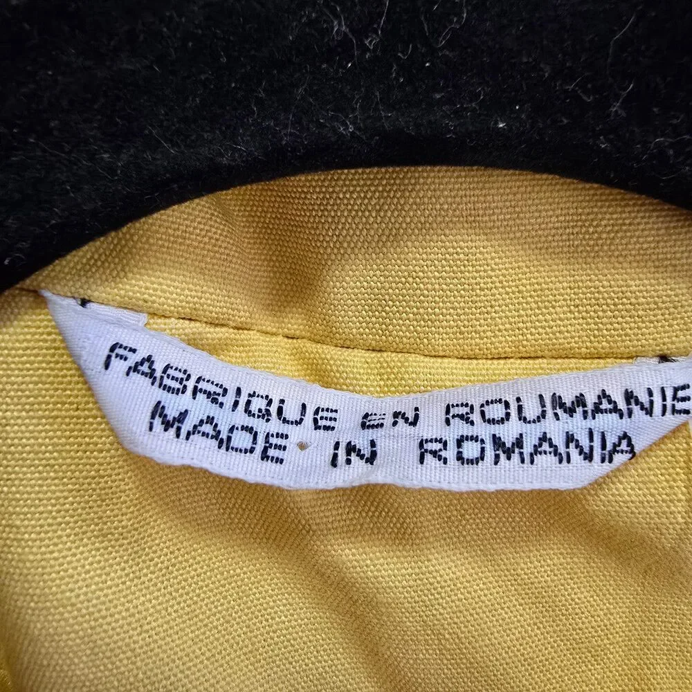 Vintage Sports Crest Utex Yellow Snap Front Rain Jacket Size S/M - Picture 10 of 12